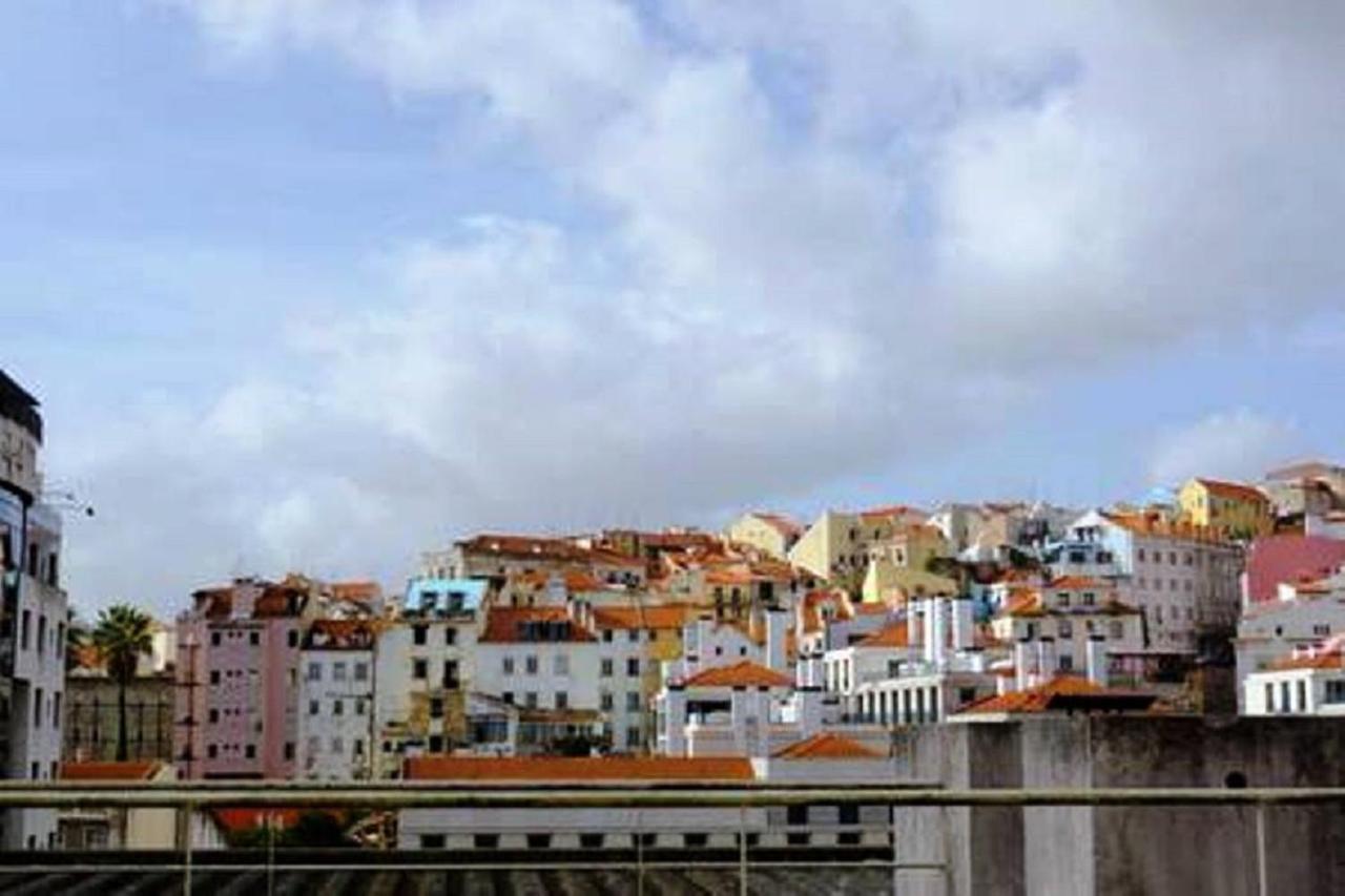 Charm & Tradition Downtown Apartment Lisbon